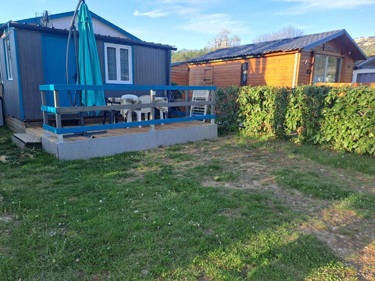 Chalet Pour 5 Personnes Equipe Sur Emplacement Privatif Dans Camping 4 Etoiles Appartenant Et Gere Par Un Particulier Hotel Foix Exterior foto