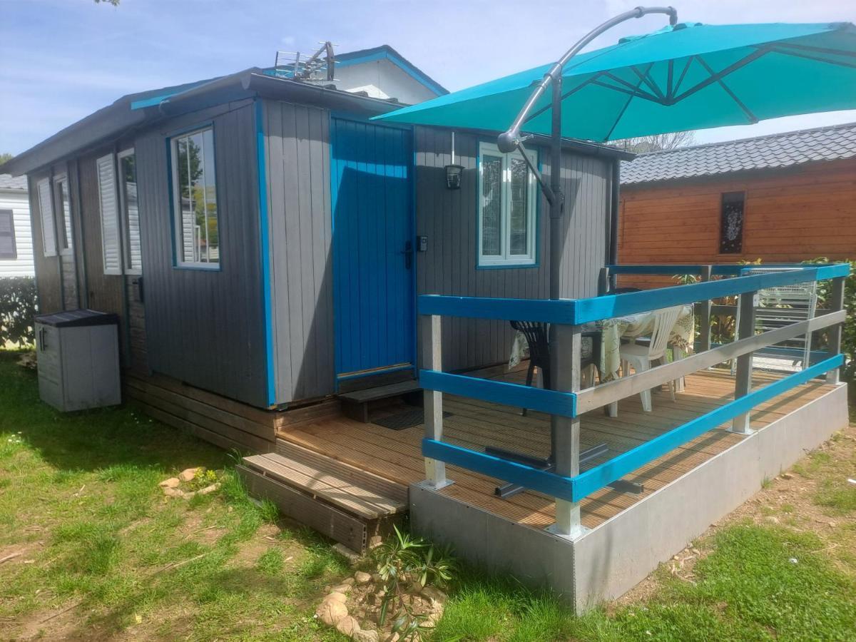 Chalet Pour 5 Personnes Equipe Sur Emplacement Privatif Dans Camping 4 Etoiles Appartenant Et Gere Par Un Particulier Hotel Foix Exterior foto