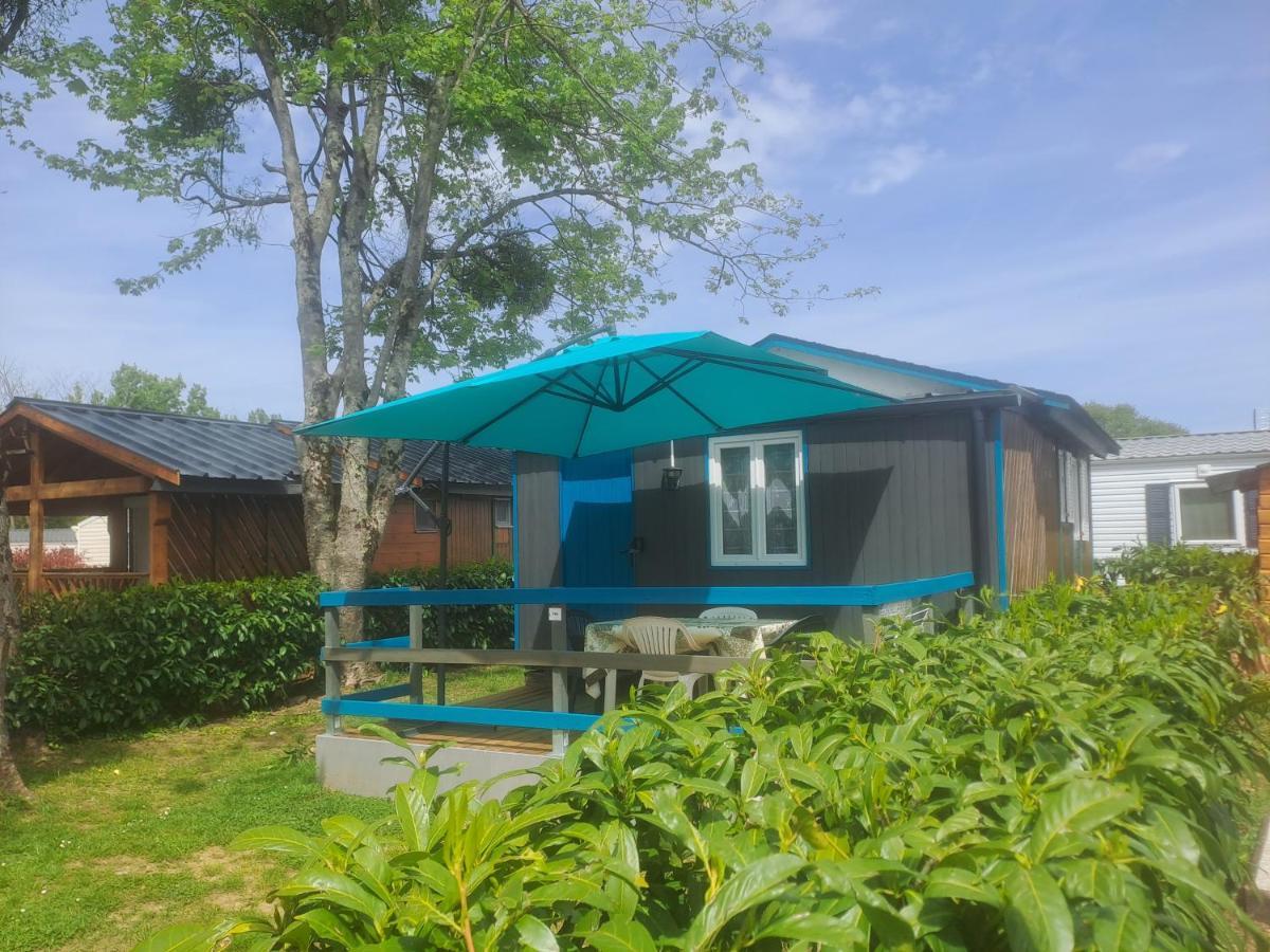 Chalet Pour 5 Personnes Equipe Sur Emplacement Privatif Dans Camping 4 Etoiles Appartenant Et Gere Par Un Particulier Hotel Foix Exterior foto